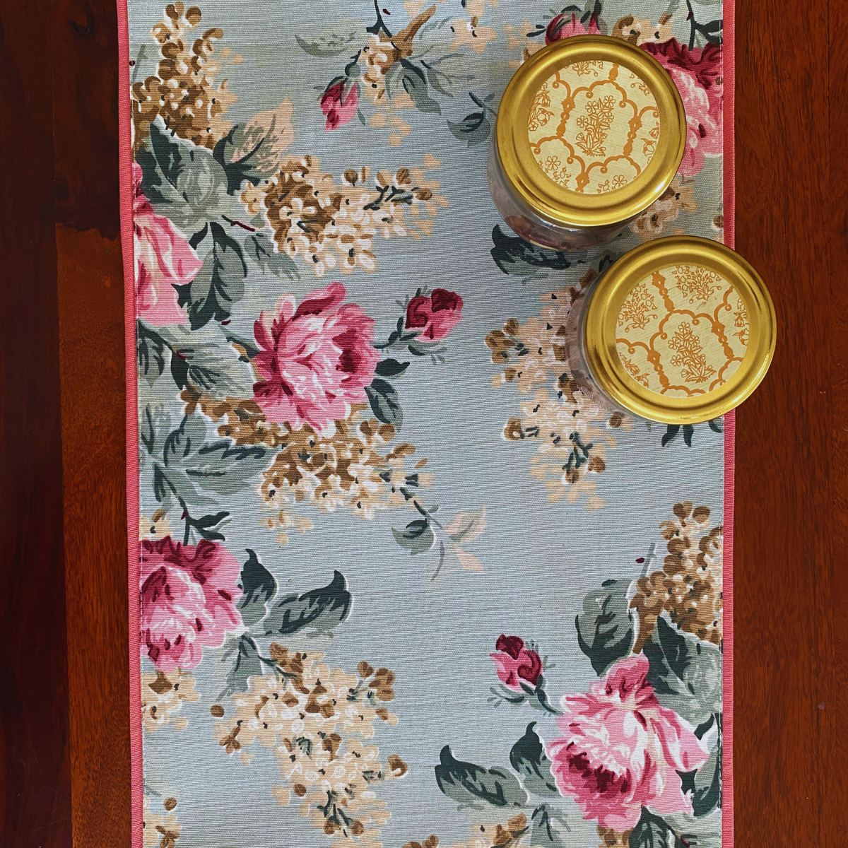 Dewberry Printed Table Runner, 100% cotton, 13" x 72"