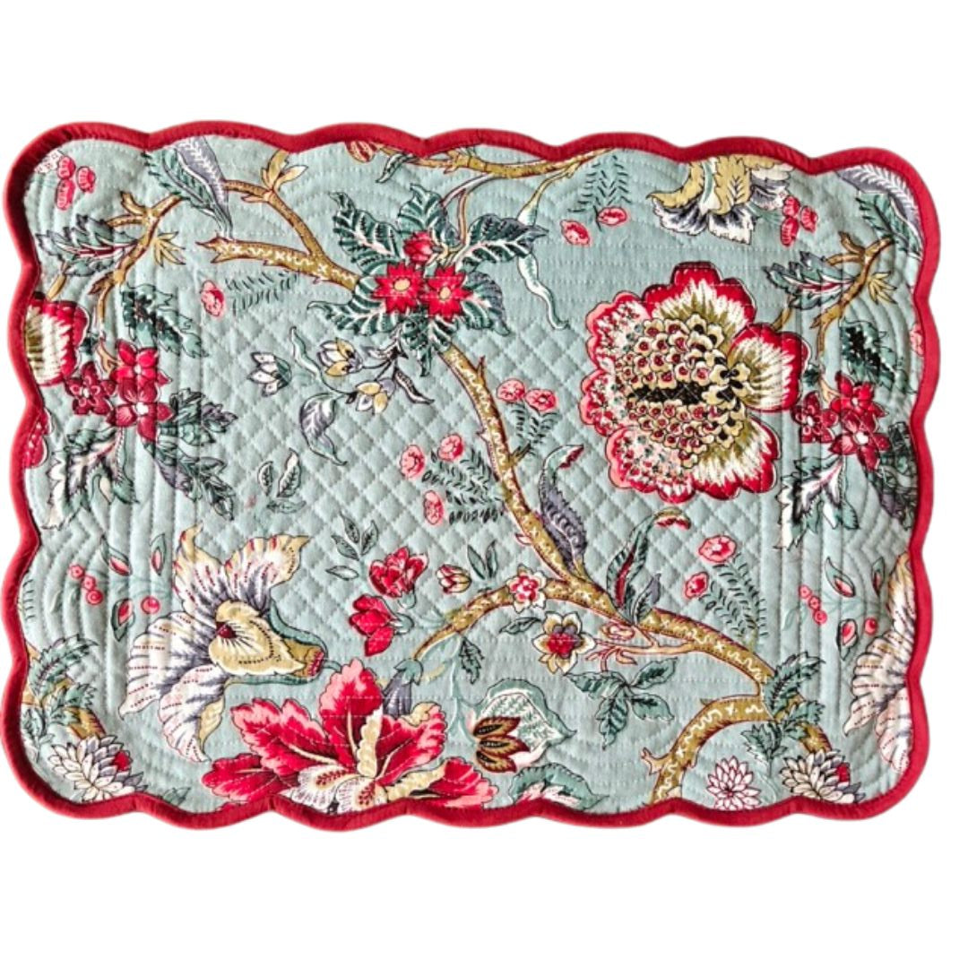 Reversible quilted placemat blue
