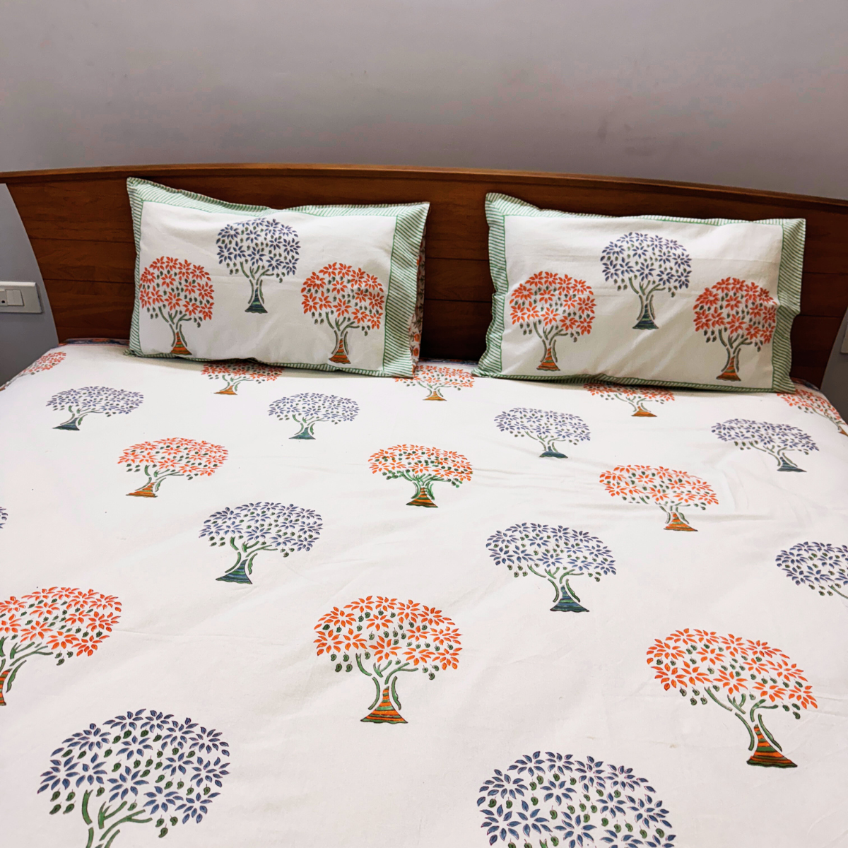 Taruna Block Print Bedsheet Set, King Size, 210 TC, 108" x 108"