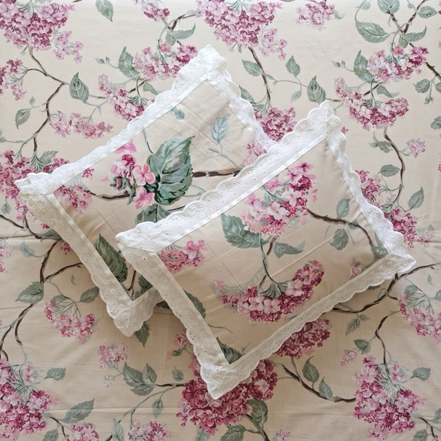 Lumos Botanic Print Bedsheet Set, King Size, Lace Pillows
