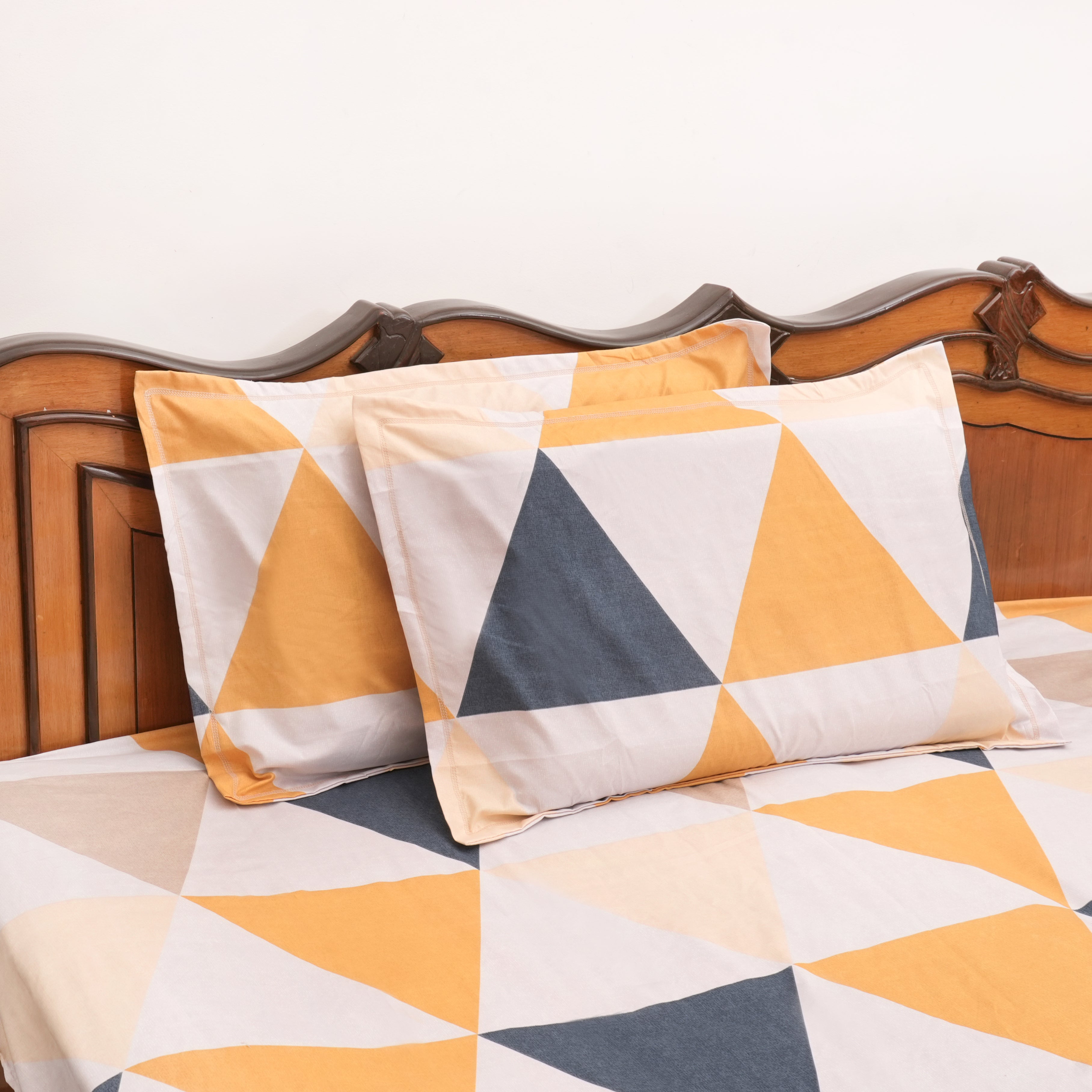 Pack of 2 Queen Size Bedsheets 90" x 100"- Geo Harmony and Triad