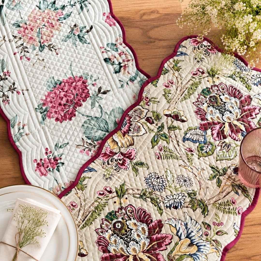 Reversible quilted table runner red