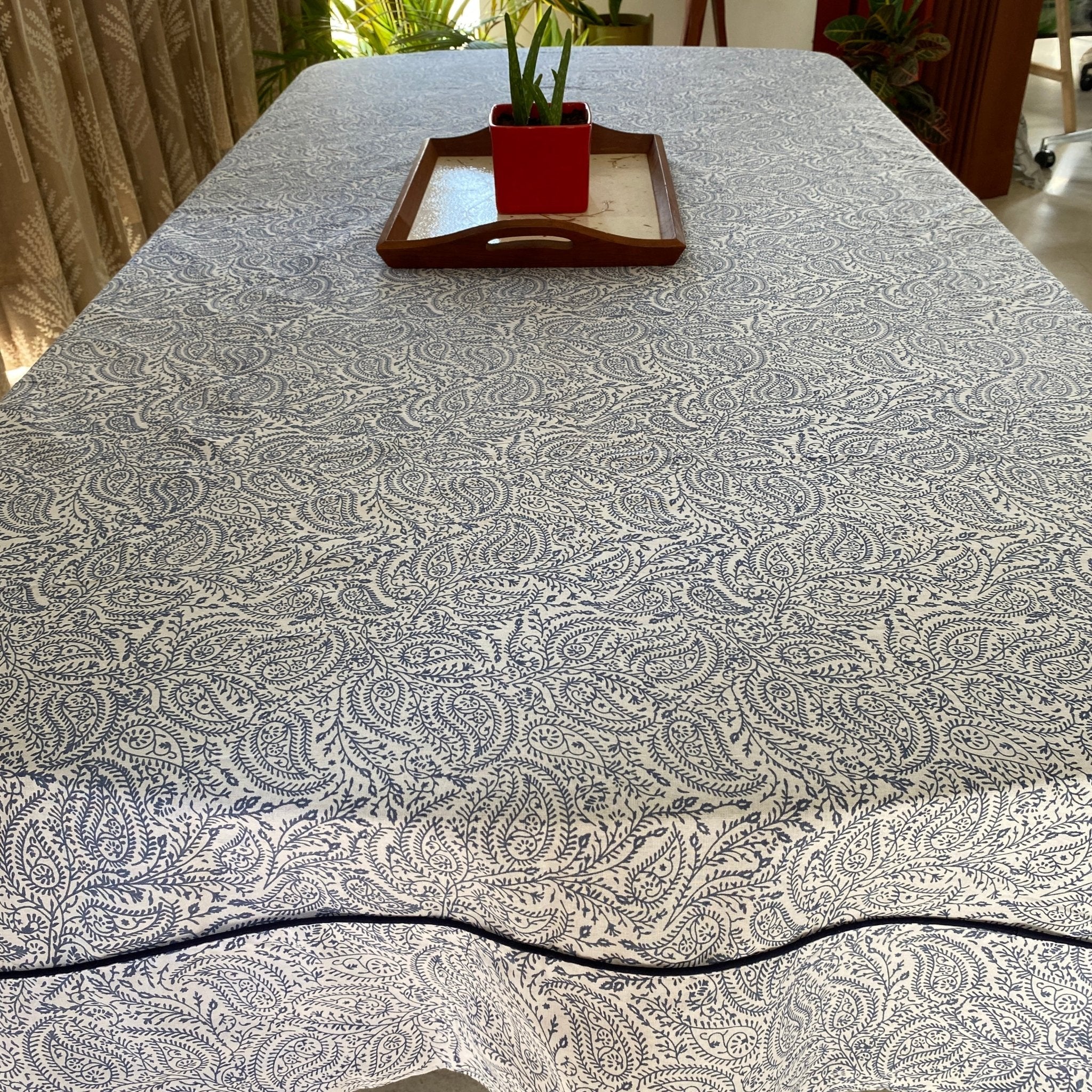 Azure Plume 6 Seater Dining Table Cover, 100% Cotton, 60" x 90" - Coral Slub - 