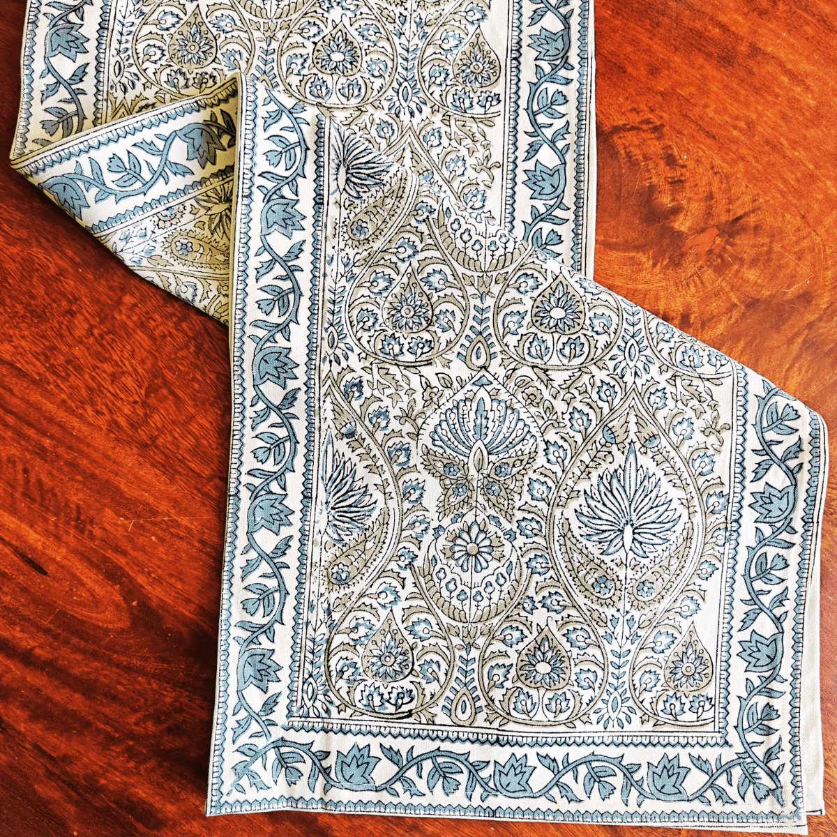 Bagh Table Runner, 100% cotton, 13" X 72" - Coral Slub - 