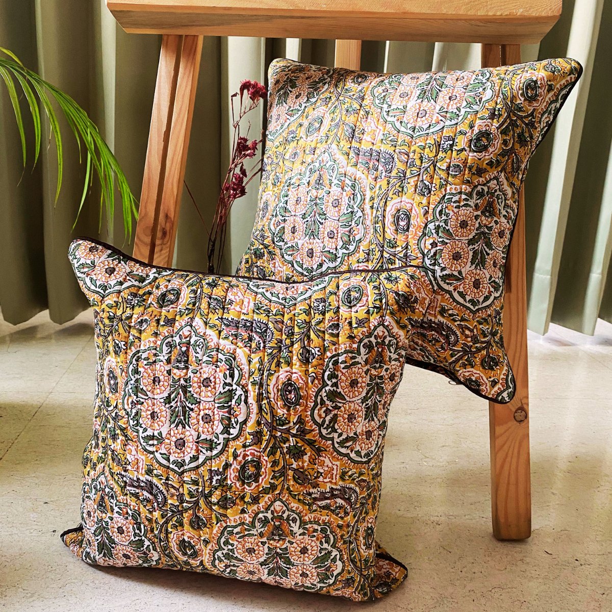 Bark Quilted Cushion Covers, pack of 5, 16" x 16" - Coral Slub - 