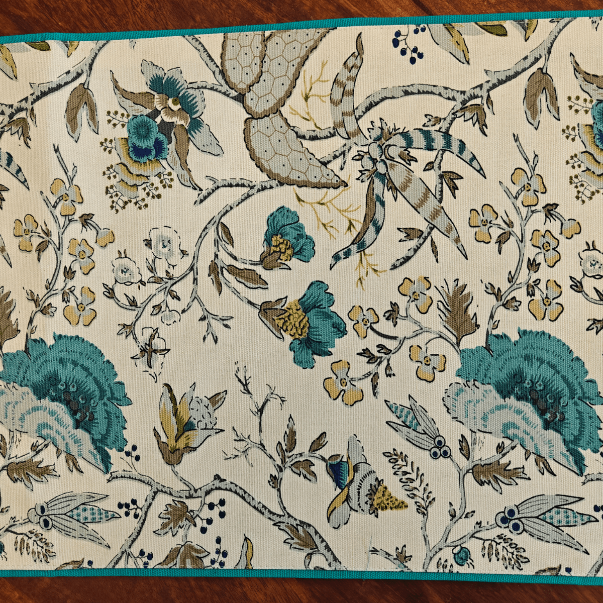 Bloom Haven Printed Table Runner, 100% cotton, 13" x 72" - Coral Slub - 