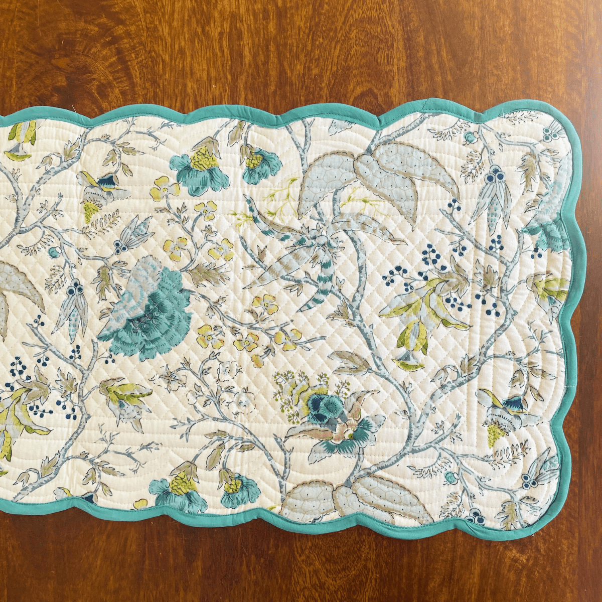 Bloom Haven Reversible Table Runner, 100% cotton, 15" x 72" - Coral Slub - 