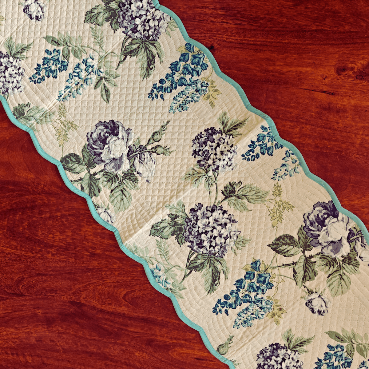 Bloom Mirage Reversible Table Runner, 100% cotton, 15" x 72" - Coral Slub - 