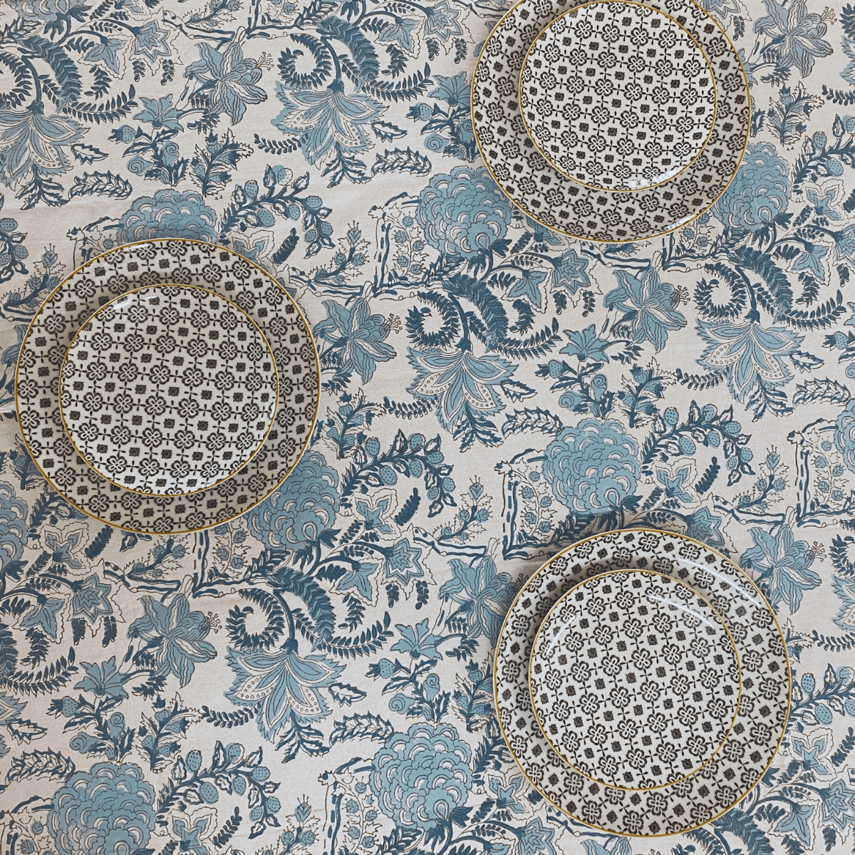 Blue Poppy 6 Seater Dining Table Cover, 100% Cotton, 60" x 90" - Coral Slub - 