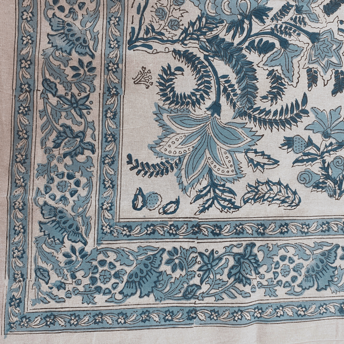 Blue Poppy 6 Seater Dining Table Cover, 100% Cotton, 60" x 90" - Coral Slub - 