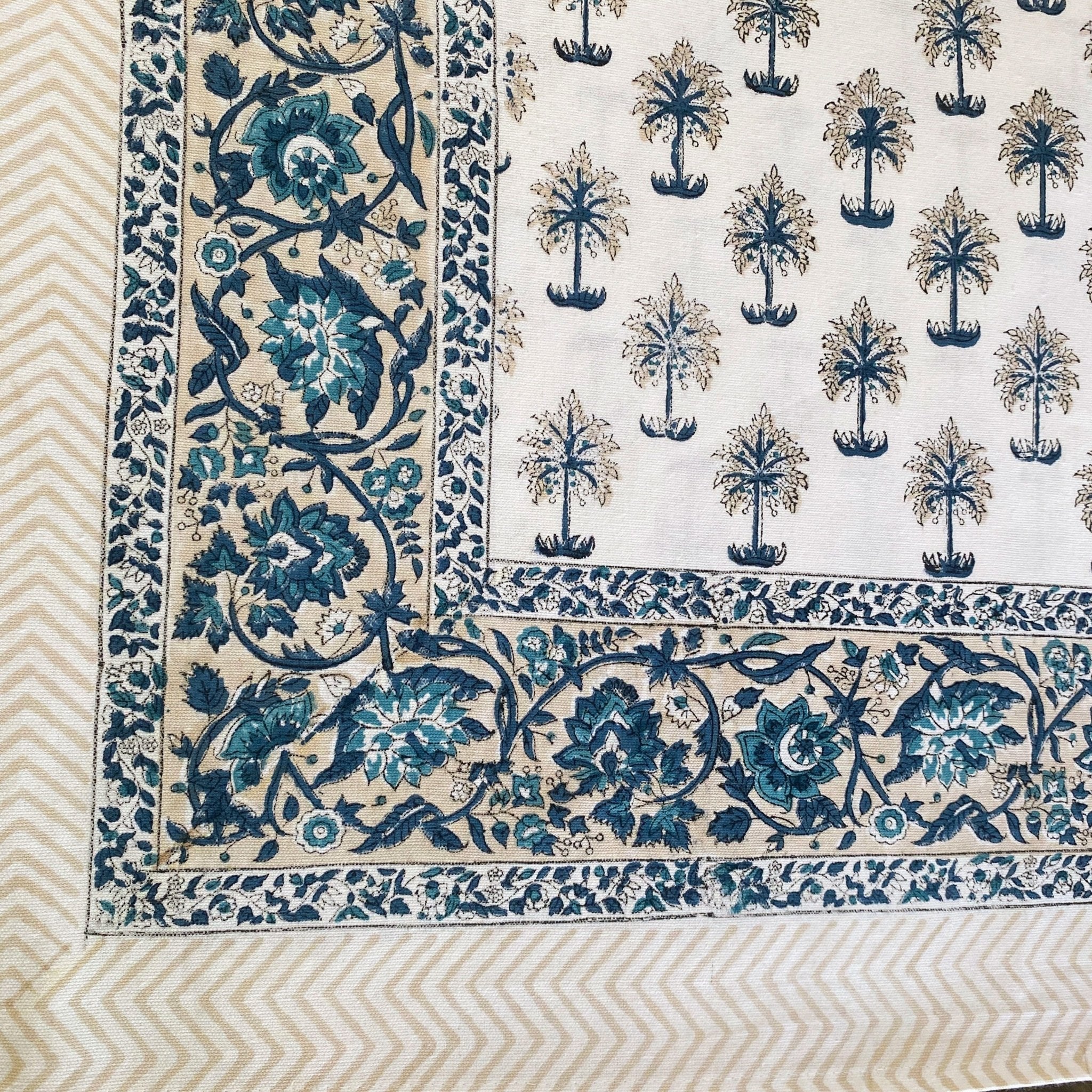 Boota 6 Seater Dining Table Cover, 100% Cotton Canvas, 60" x 90" - Coral Slub - 