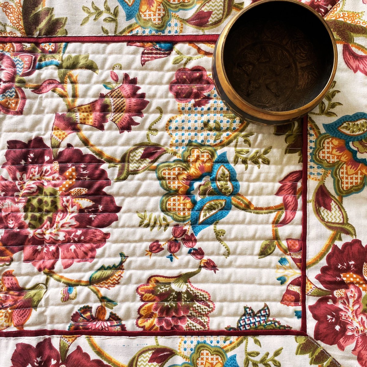 Burgundy Garden Print Table Runner, 100% cotton, 15" x 72" - Coral Slub - 