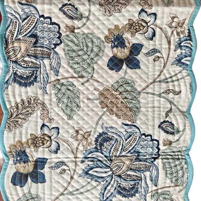 Canopy Vine Reversible Table Runner - Coral Slub -