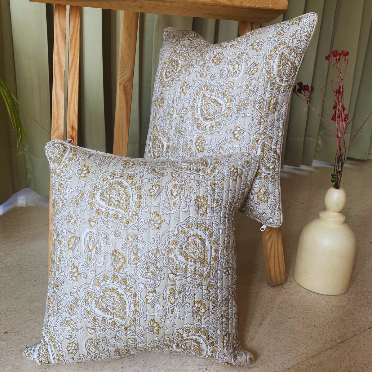 Cedar Quilted Cushion Covers, pack of 5, 16" x 16" - Coral Slub - 