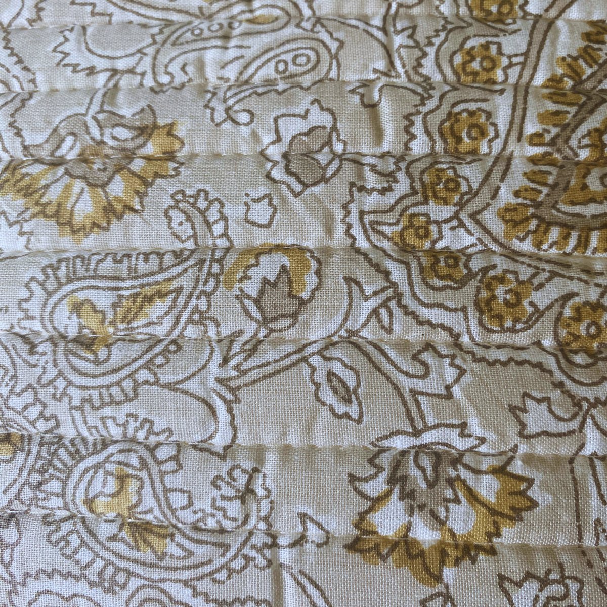 Cedar Quilted Cushion Covers, pack of 5, 16" x 16" - Coral Slub - 