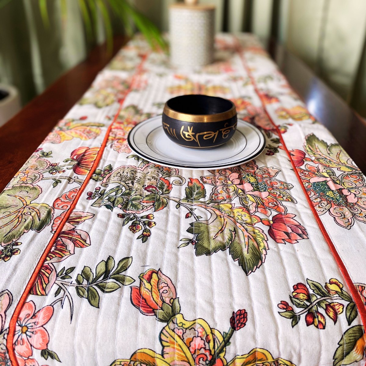 Coral Swirl Garden Print Table Runner, 100% cotton, 15" x 72" - Coral Slub - 