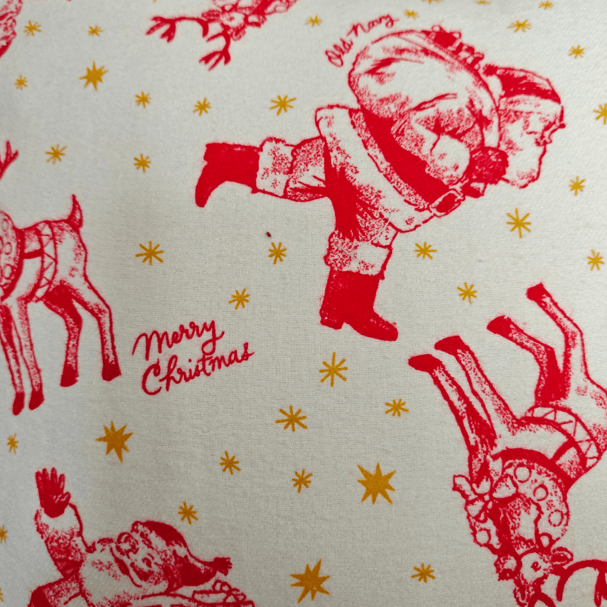 Cranberry Cushion Cover, 16” x 16”, Pack of 1 - Coral Slub - 