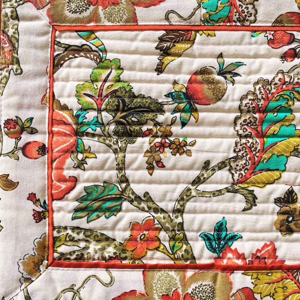 Dahlia Garden Print Cotton Placemats, 13" x 19", Set of 6 - Coral Slub - 