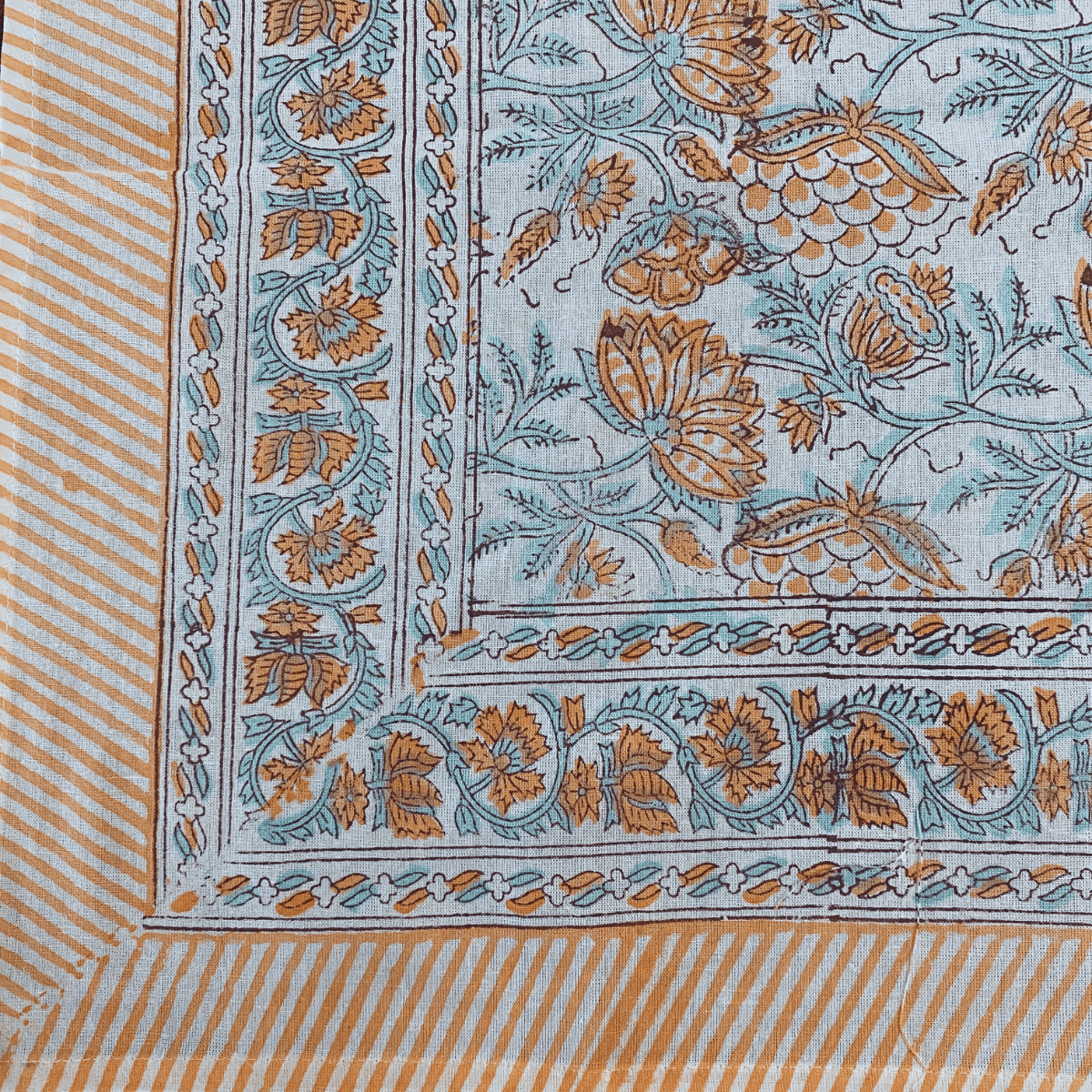 Daisy 6 Seater Dining Table Cover, 100% Cotton, 60" x 90" - Coral Slub - 