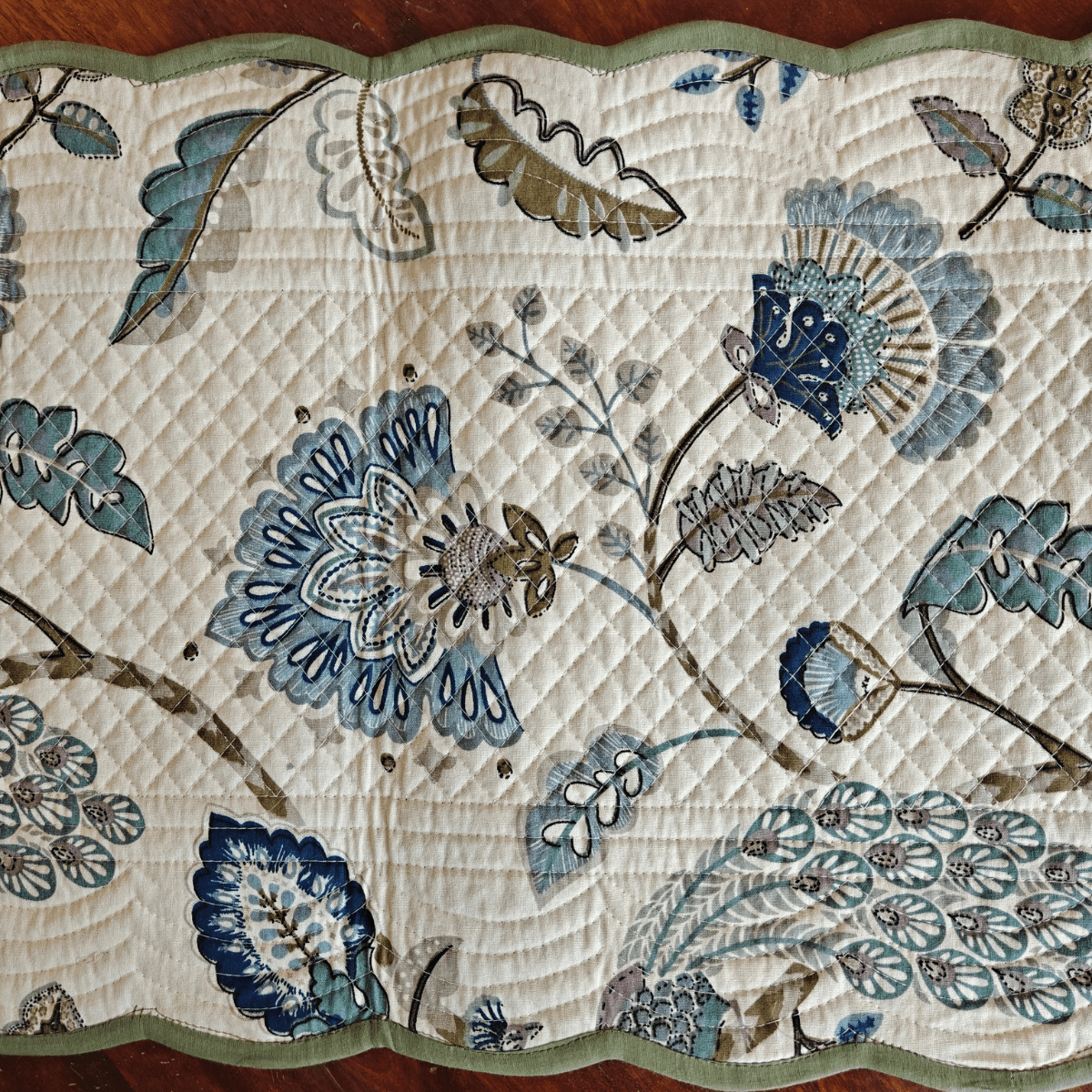 Fern Grace Reversible Table Runner, 100% cotton, 15" x 72" - Coral Slub - 