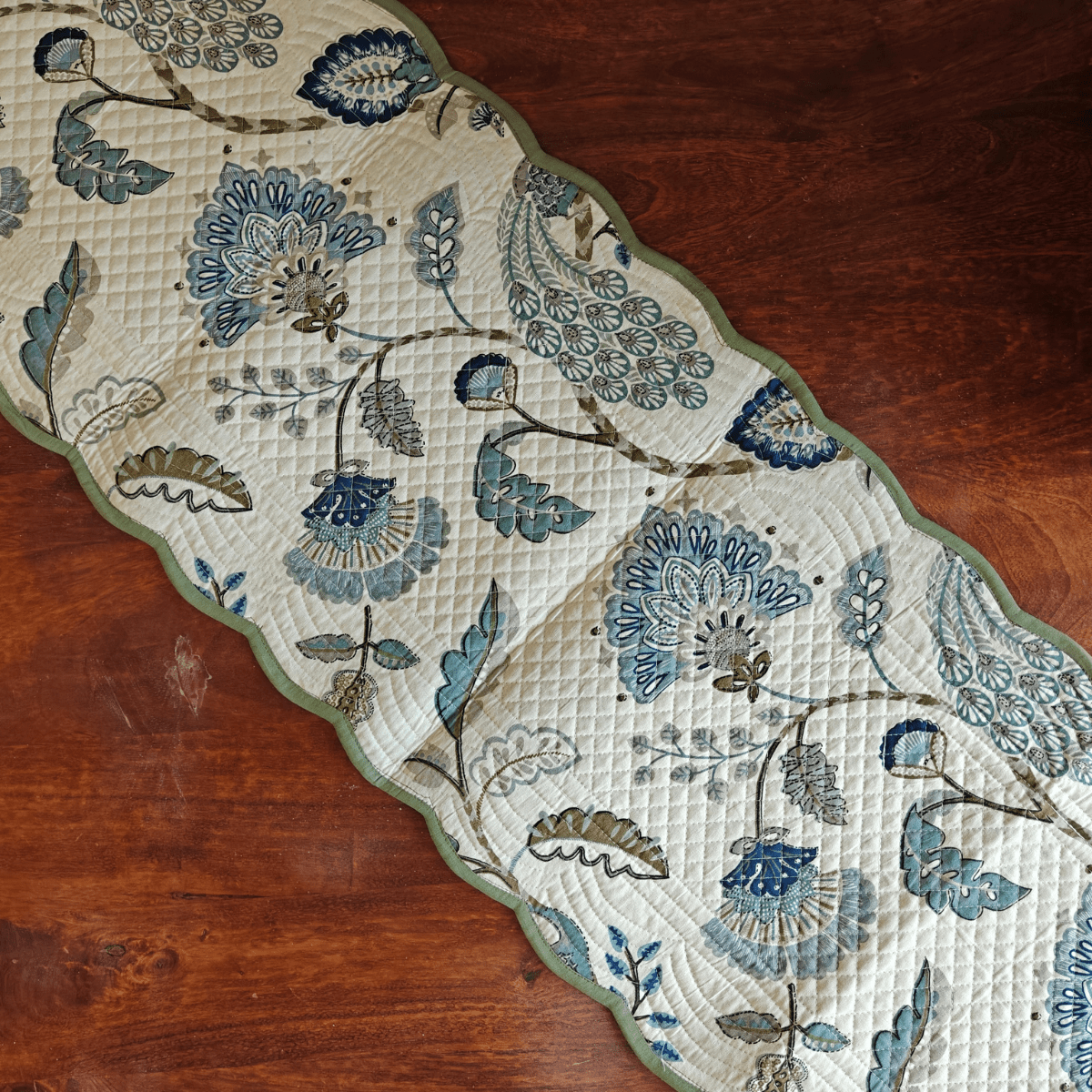 Fern Grace Reversible Table Runner, 100% cotton, 15" x 72" - Coral Slub - 