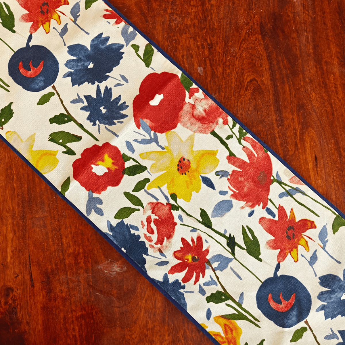 Fern Valley Printed Table Runner, 100% cotton, 13" x 72" - Coral Slub - 