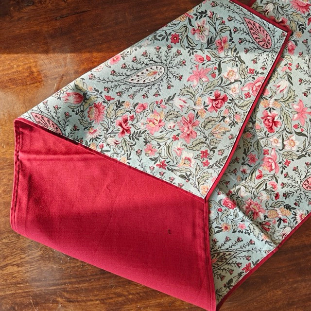 Floren Printed Table Runner