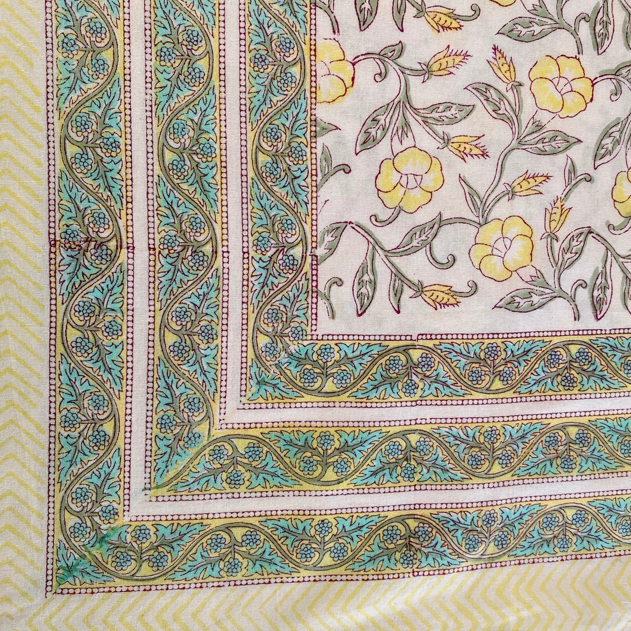 Gulanchi 6 Seater Dining Table Cover, 100% Cotton, 60" x 90" - Coral Slub - 