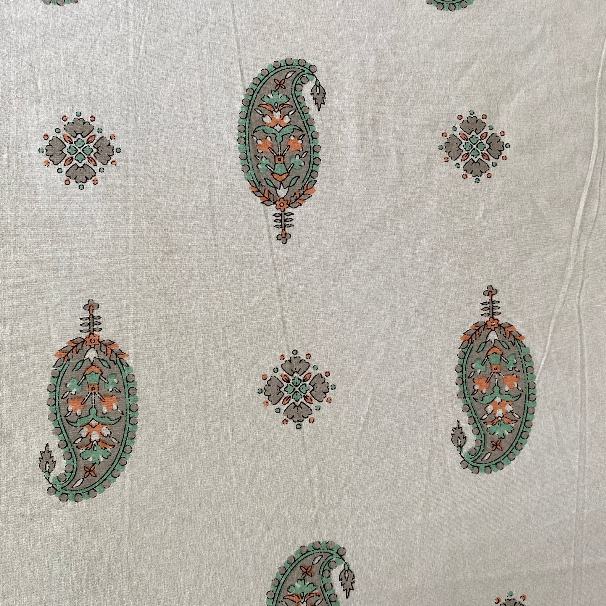 Hemlata Bedsheet Set 100% Cotton, King Size, 100" x 108" - Coral Slub - 