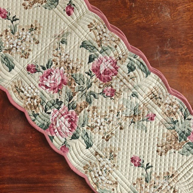 Honey Dew Reversible Table Runner, 100% cotton, 15" x 72" - Coral Slub - 