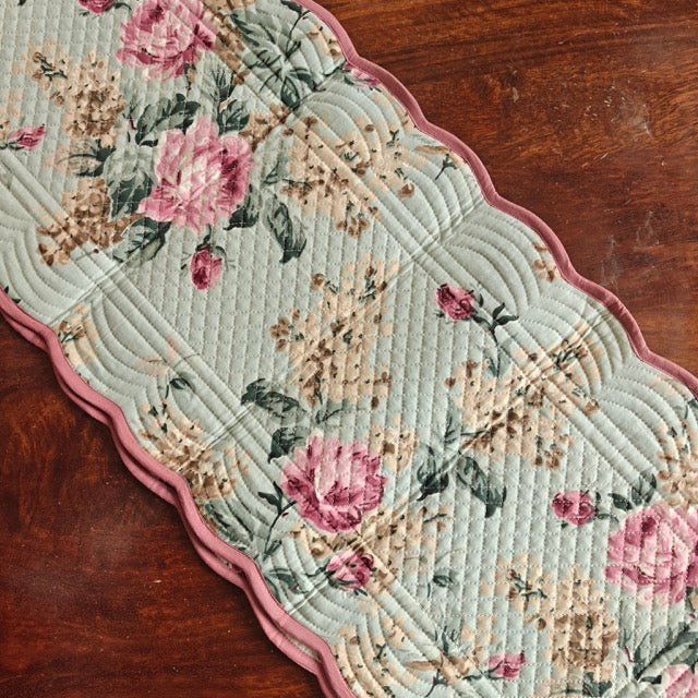 Honey Dew Reversible Table Runner, 100% cotton, 15" x 72" - Coral Slub - 