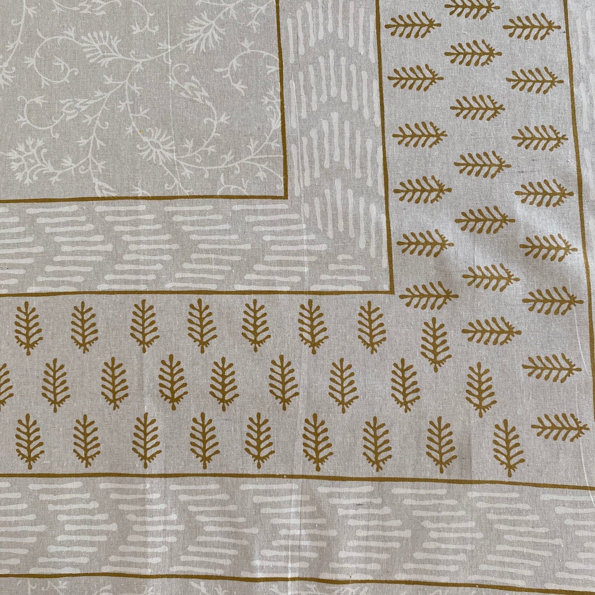 Ivory Coast 6 Seater Dining Table Cover, 100% Cotton, 60" x 90" - Coral Slub - 