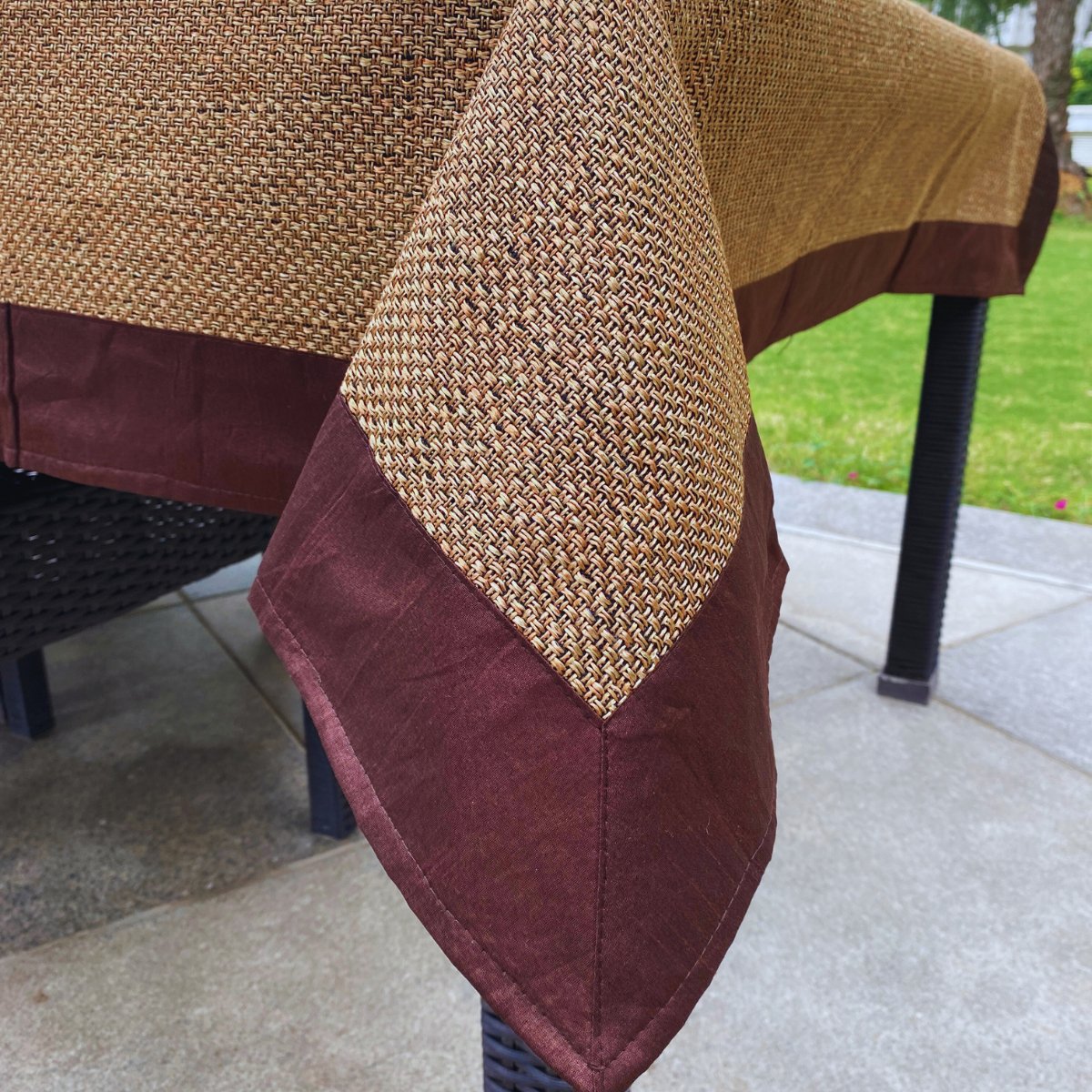 Jute Lux Bronze Six Seater Dining Table Cover, 60" X 90" - Coral Slub - 