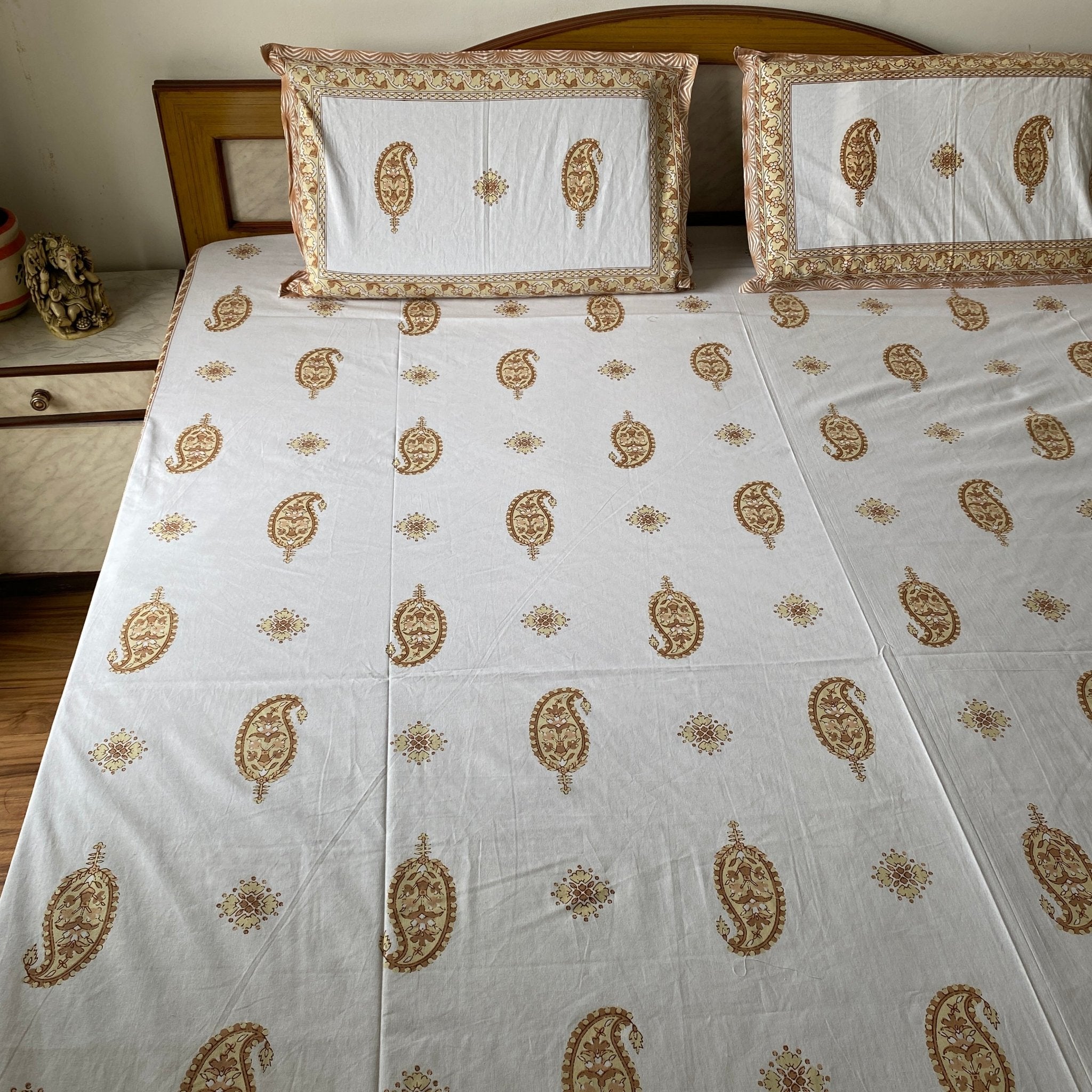 Kaanti Bedsheet Set 100% Cotton, King Size, 100" x 108" - Coral Slub - 