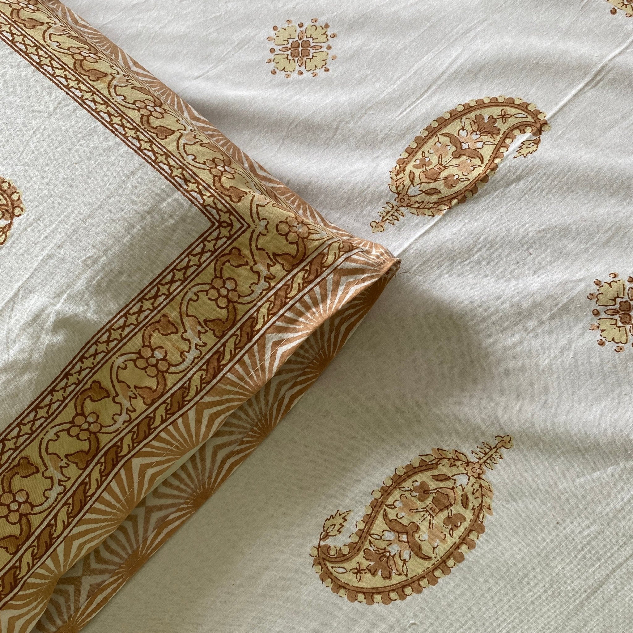 Kaanti Bedsheet Set 100% Cotton, King Size, 100" x 108" - Coral Slub - 