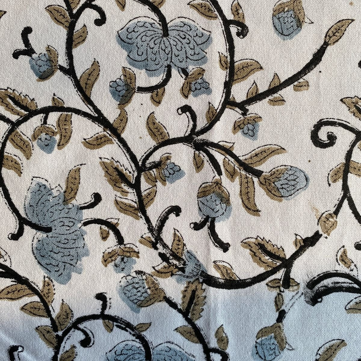 Kasturi Table Runner, 100% cotton, 13" x 72" - Coral Slub - 