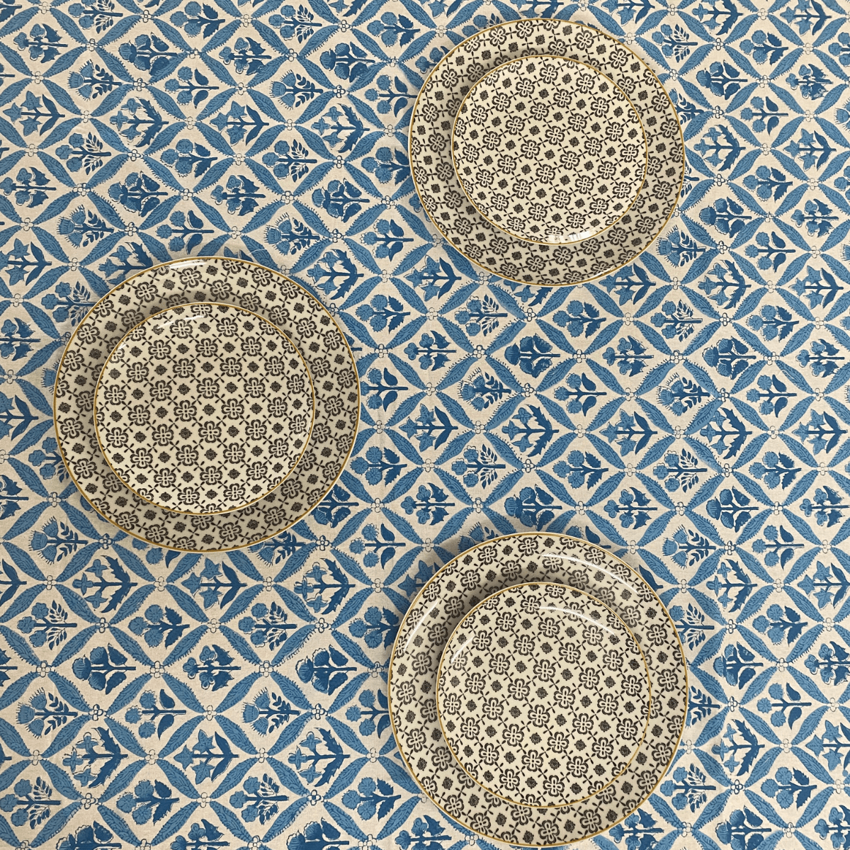 Lagoon 6 Seater Dining Table Cover, 100% Cotton, 60" x 90" - Coral Slub - 