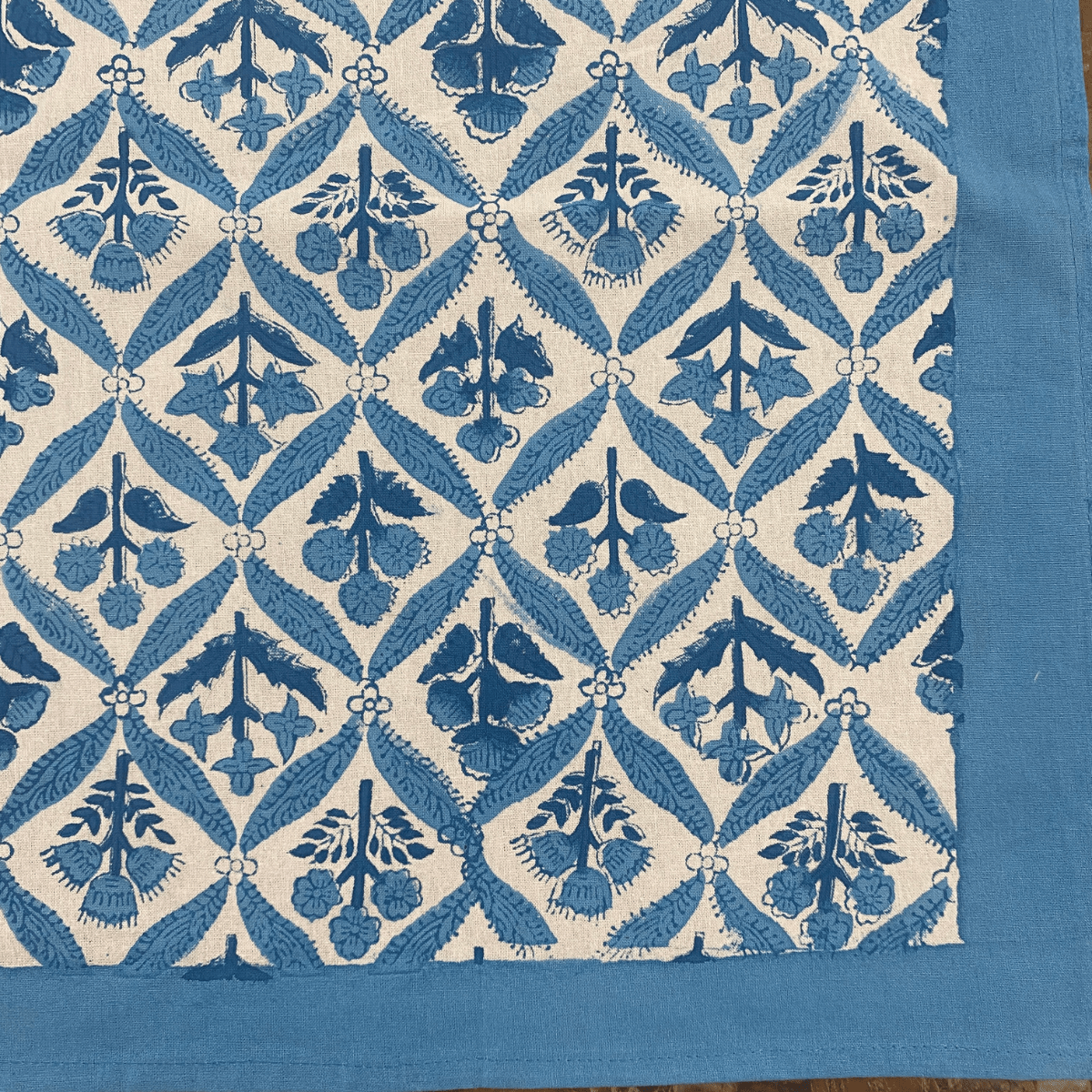 Lagoon 6 Seater Dining Table Cover, 100% Cotton, 60" x 90" - Coral Slub - 