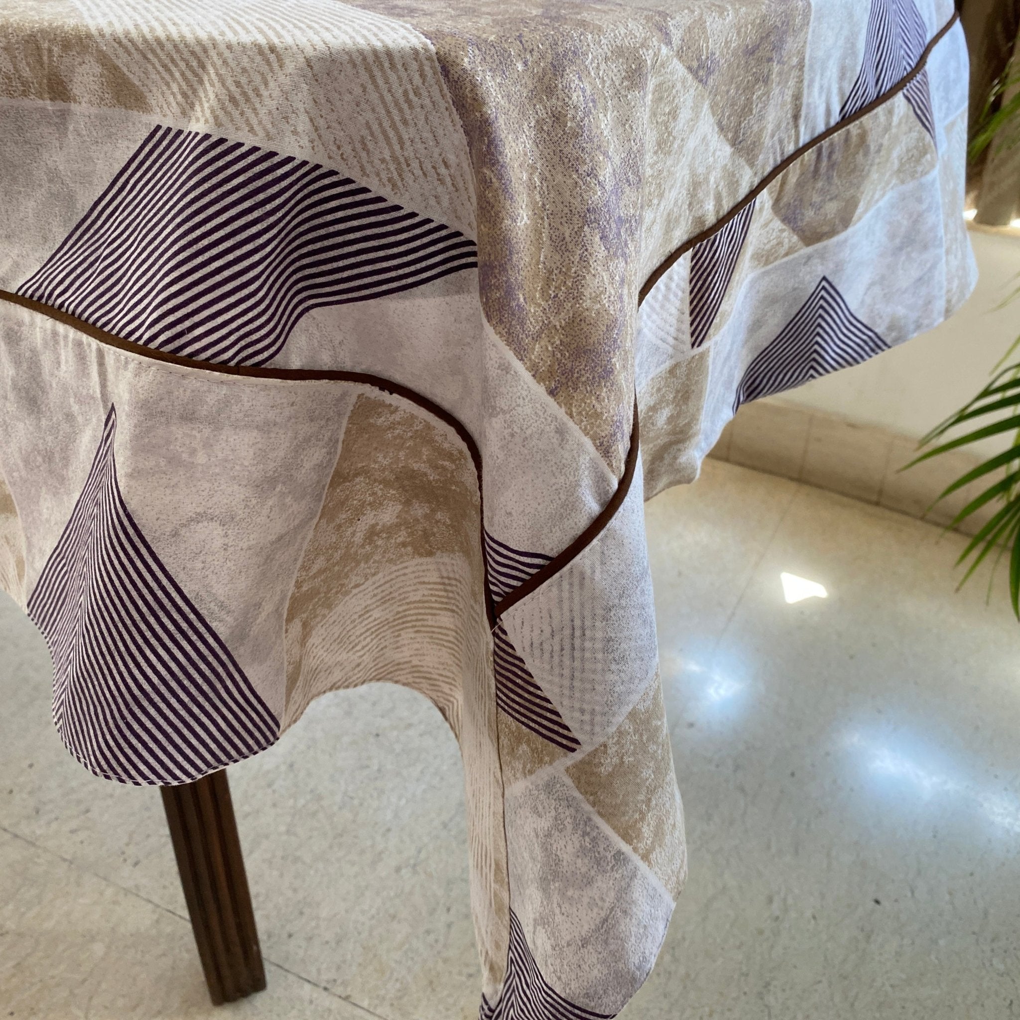 Lattice Dreamscape 6 Seater Dining Table Cover, 100% Cotton, 60" x 90" - Coral Slub - 