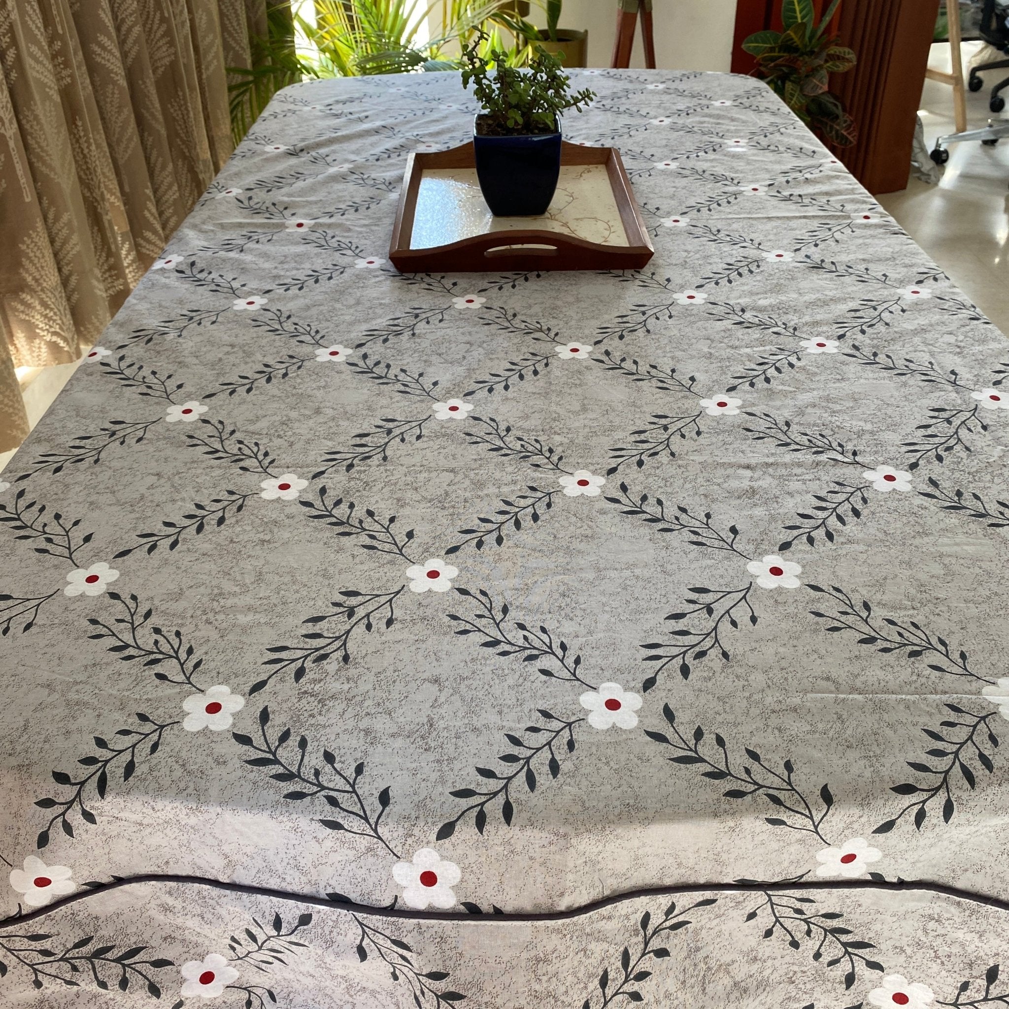 Leafy Bloom 6 Seater Dining Table Cover, 100% Cotton, 60" x 90" - Coral Slub - 