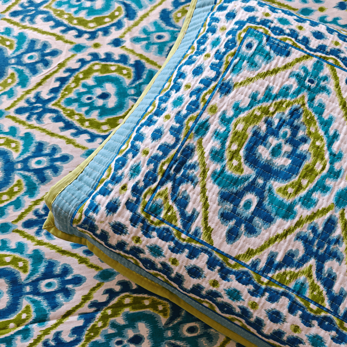 Leher Cotton Bedsheet with Quilted Pillow Covers – 100" x 108" - Coral Slub - 