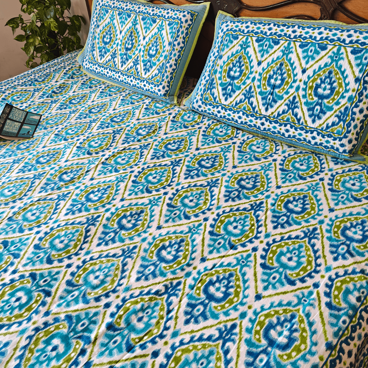 Leher Cotton Bedsheet with Quilted Pillow Covers – 100" x 108" - Coral Slub - 