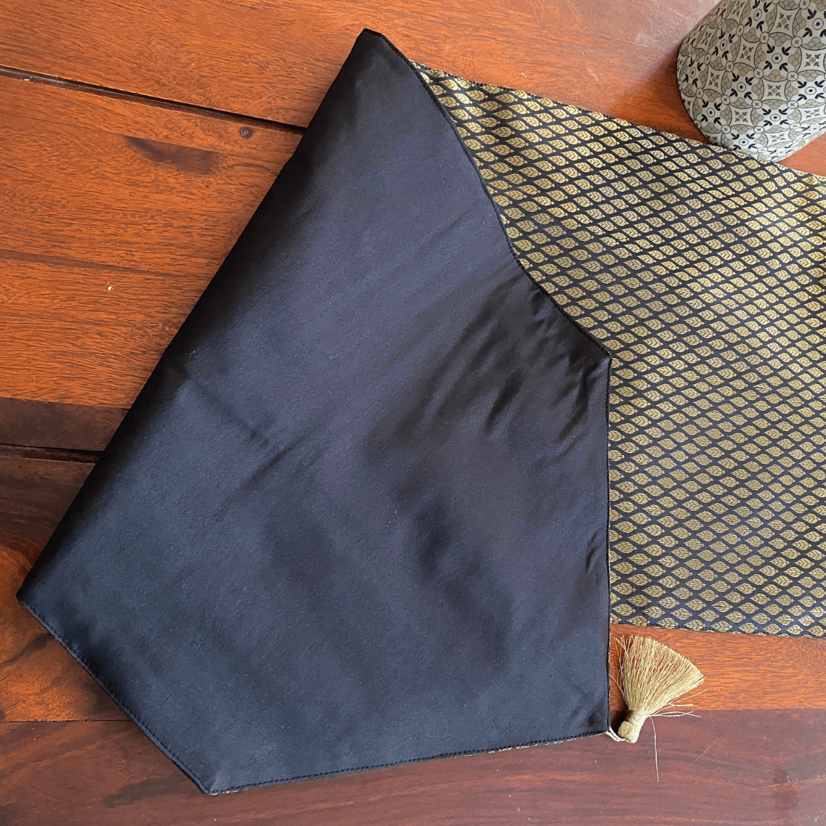 Mirage Midnight Black Brocade Table Runner 12" x 72" - Coral Slub - 