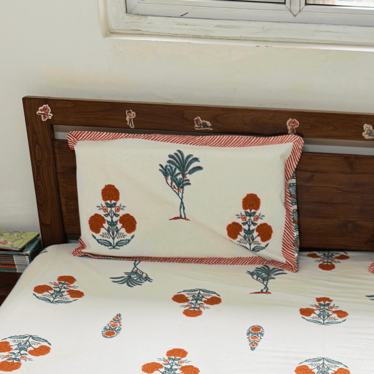 Nargis Bedsheet Set 100% Cotton, King Size, 100" x 108" - Coral Slub - 