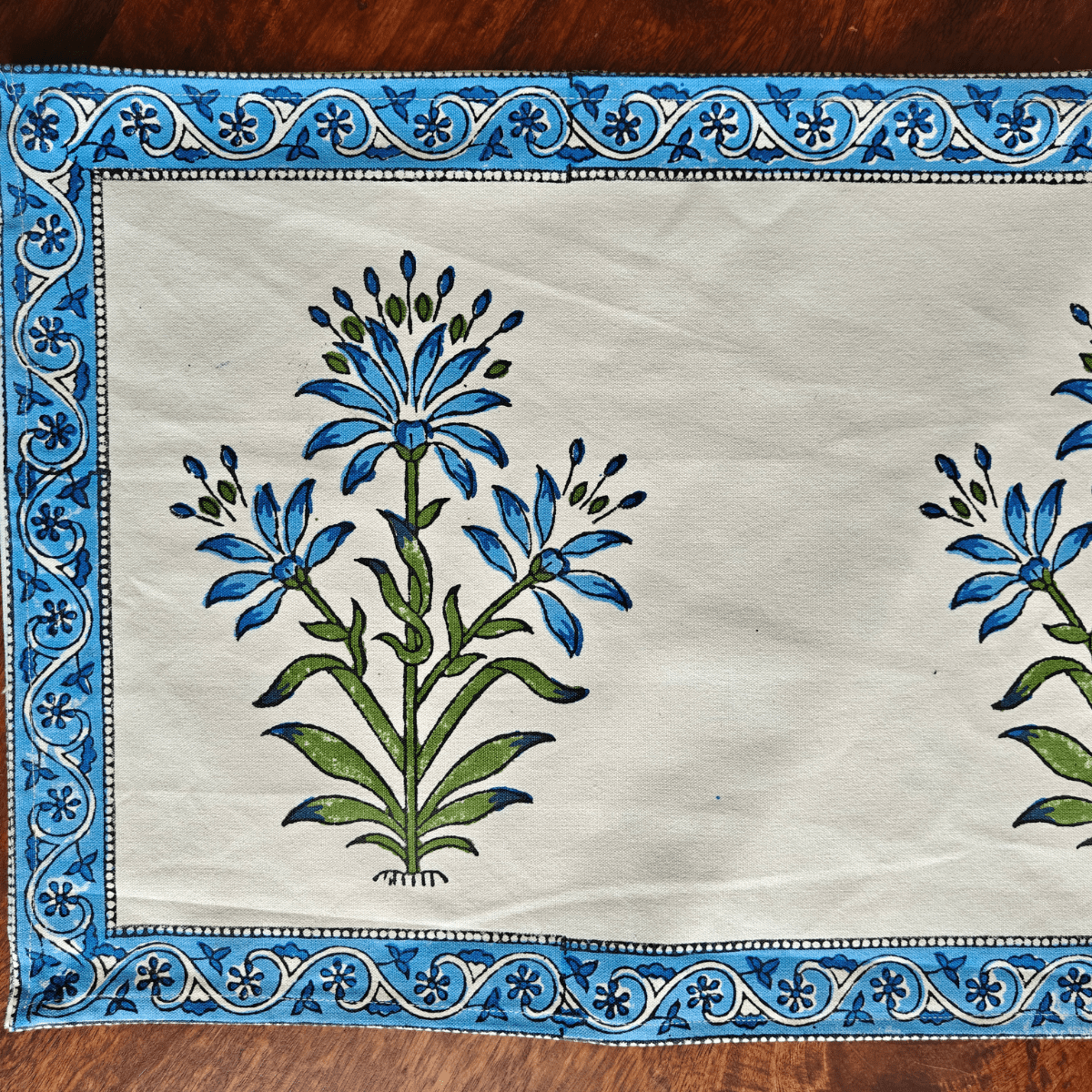 Neela Table Runner, 100% cotton, 13" X 72" - Coral Slub - 