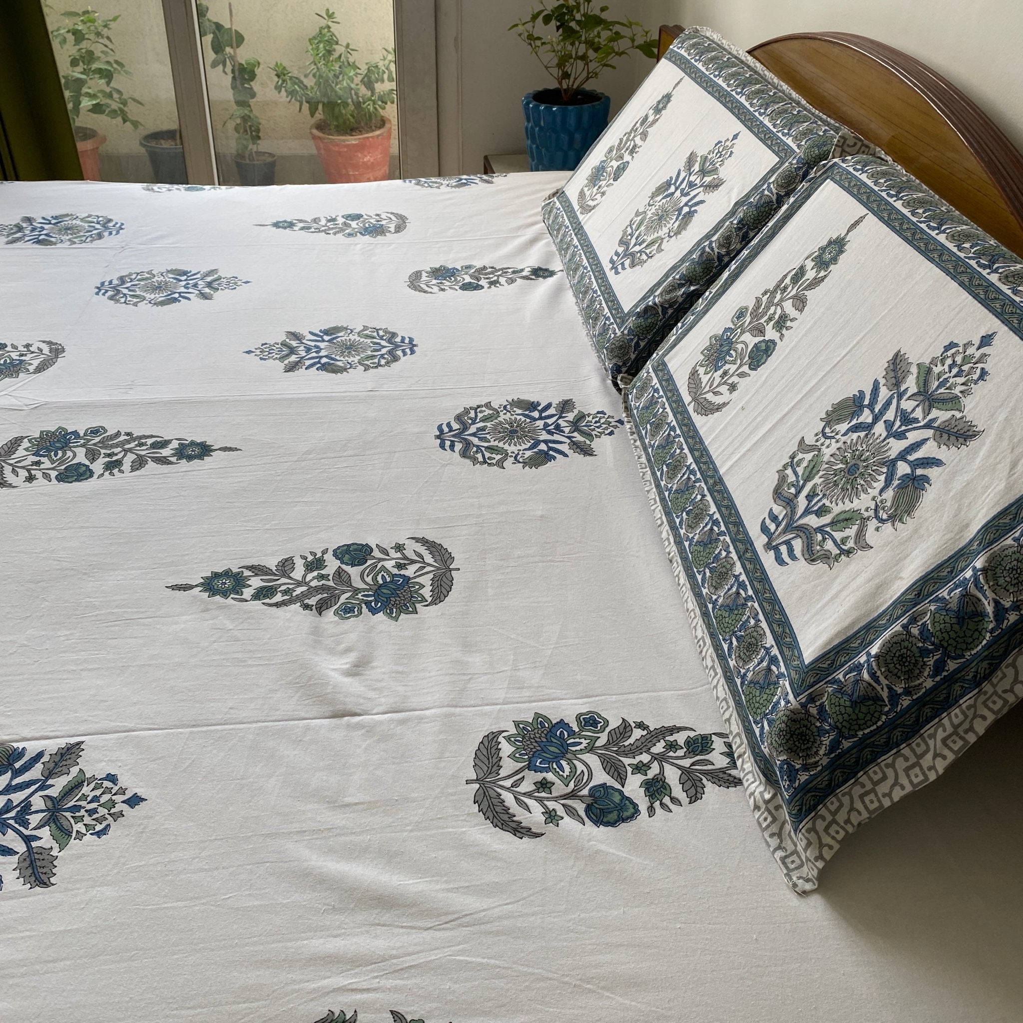 Neelam Bedsheet Set 100% Cotton, King Size, 100" x 108" - Coral Slub - 