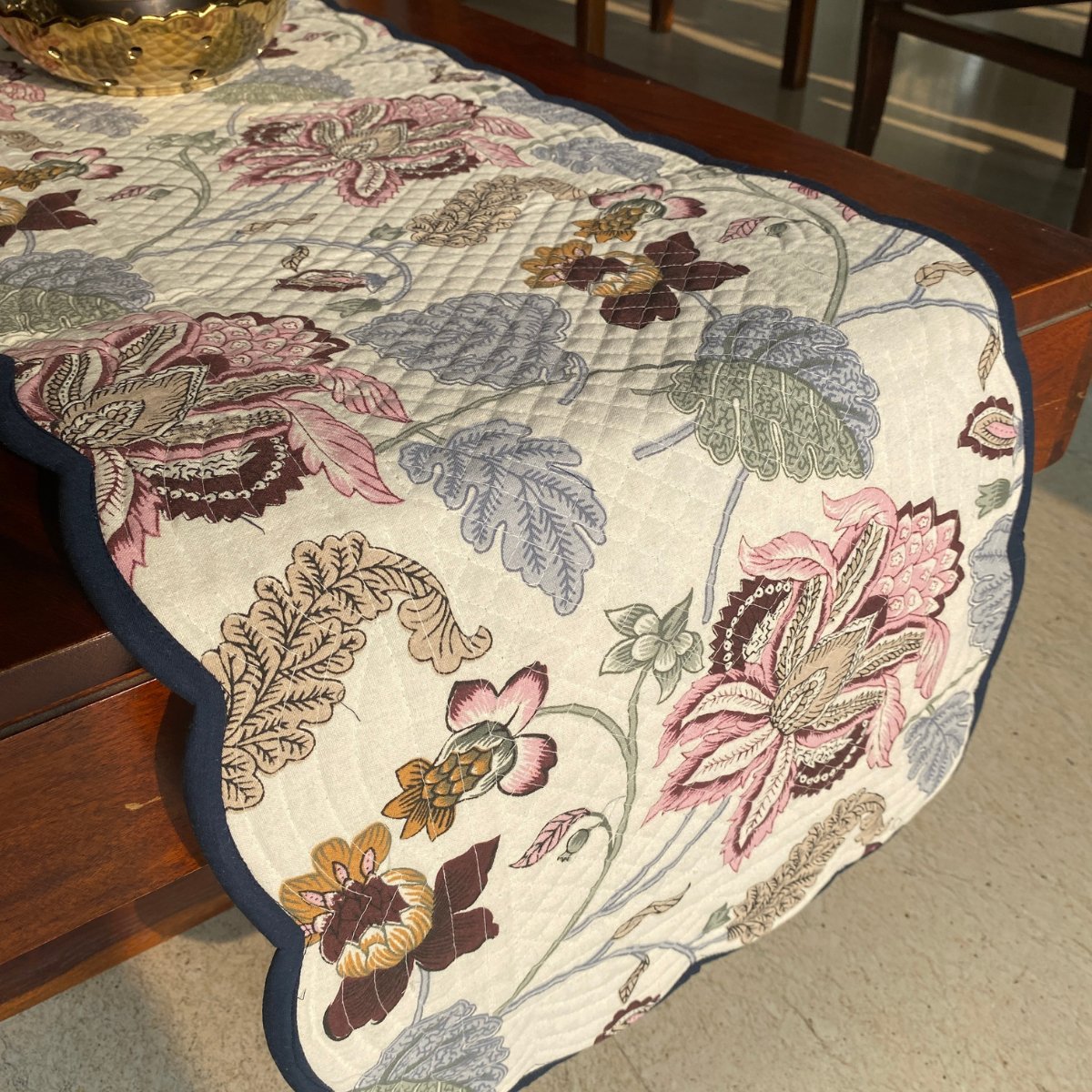 Ornate Flora Reversible Table Runner, 100% cotton, 13" x 72" - Coral Slub - 