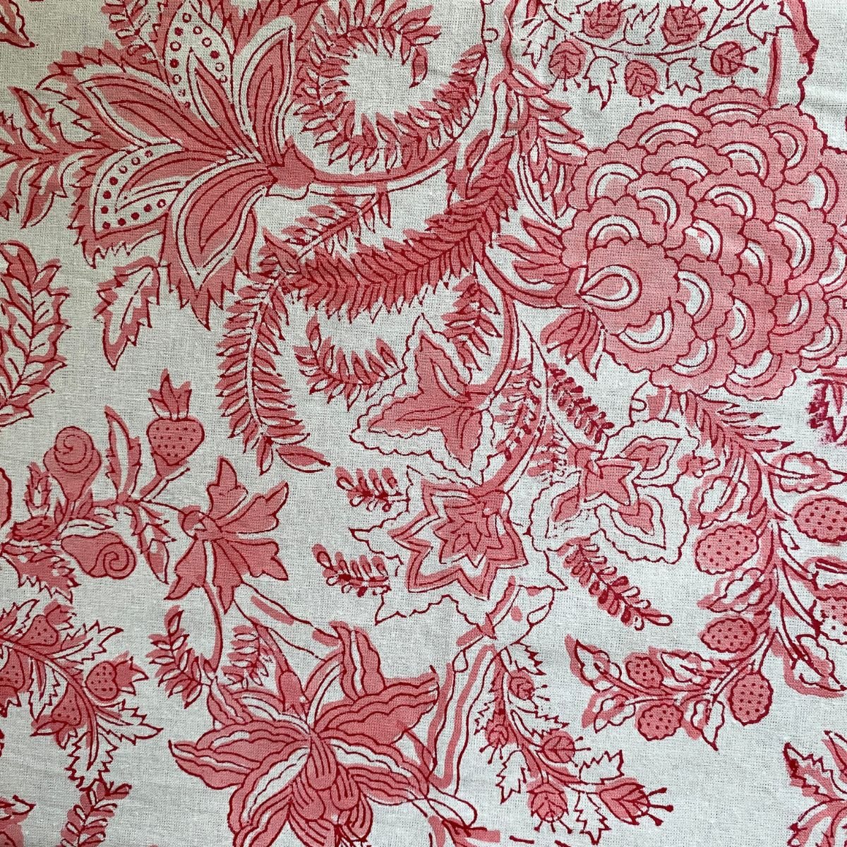 Padma 6 Seater Dining Table Cover, 100% Cotton, 60" x 90" - Coral Slub - 