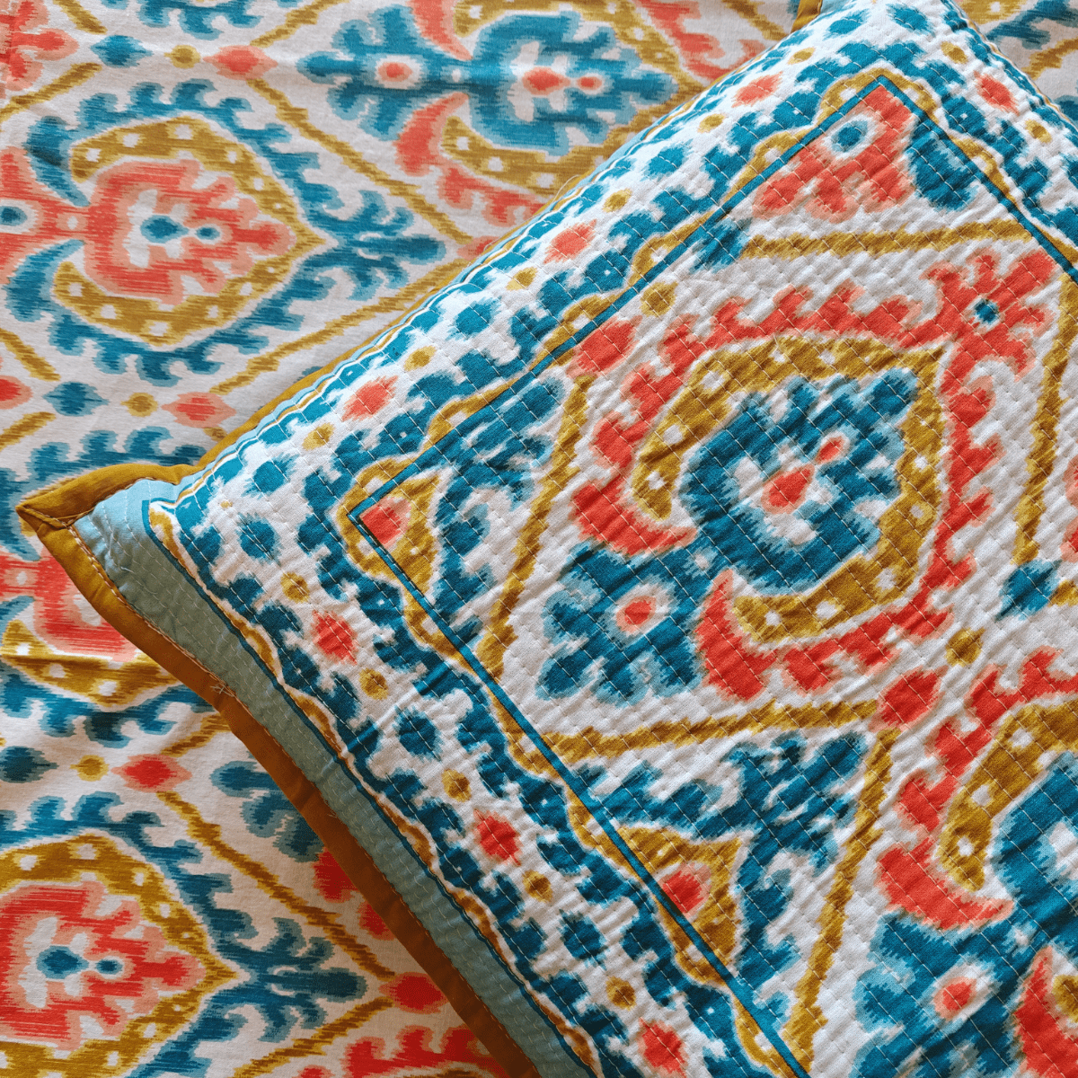 Palash Cotton Bedsheet with Quilted Pillow Covers – 100" x 108" - Coral Slub - 