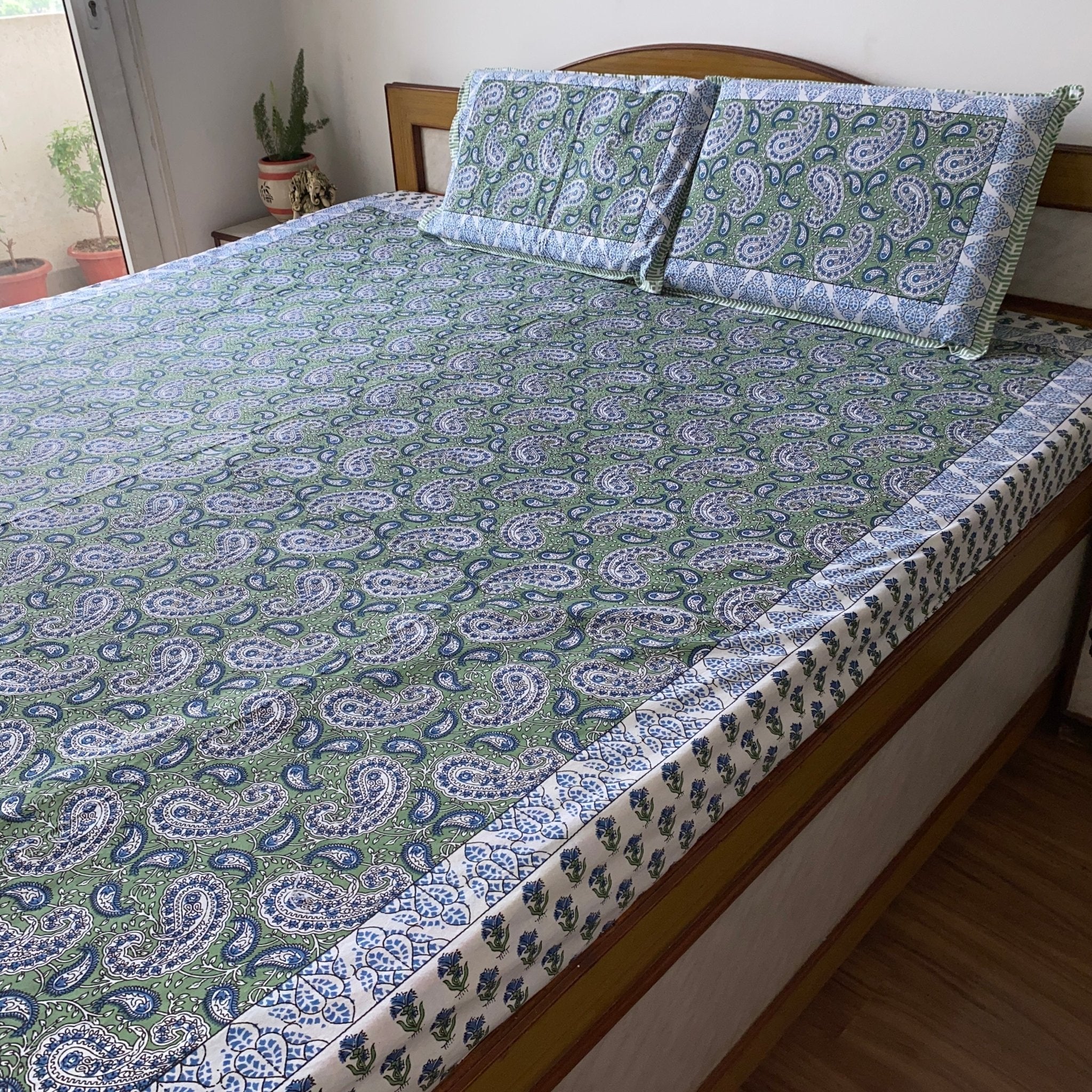 Panna Bedsheet Set 100% Cotton, King Size, 100" x 108" - Coral Slub - 